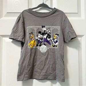 Disney Parks 100th Annvrsry Mickey & Friends 100 Yrs of Wonder Kids T-Shirt S